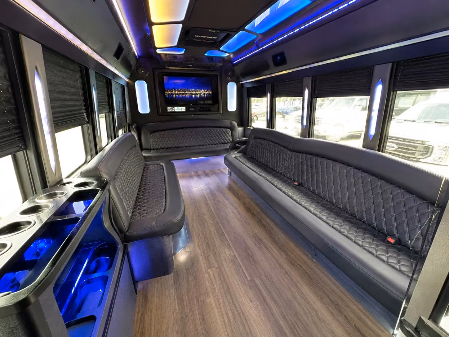 party buses in erie make prom night something your group will never forget
